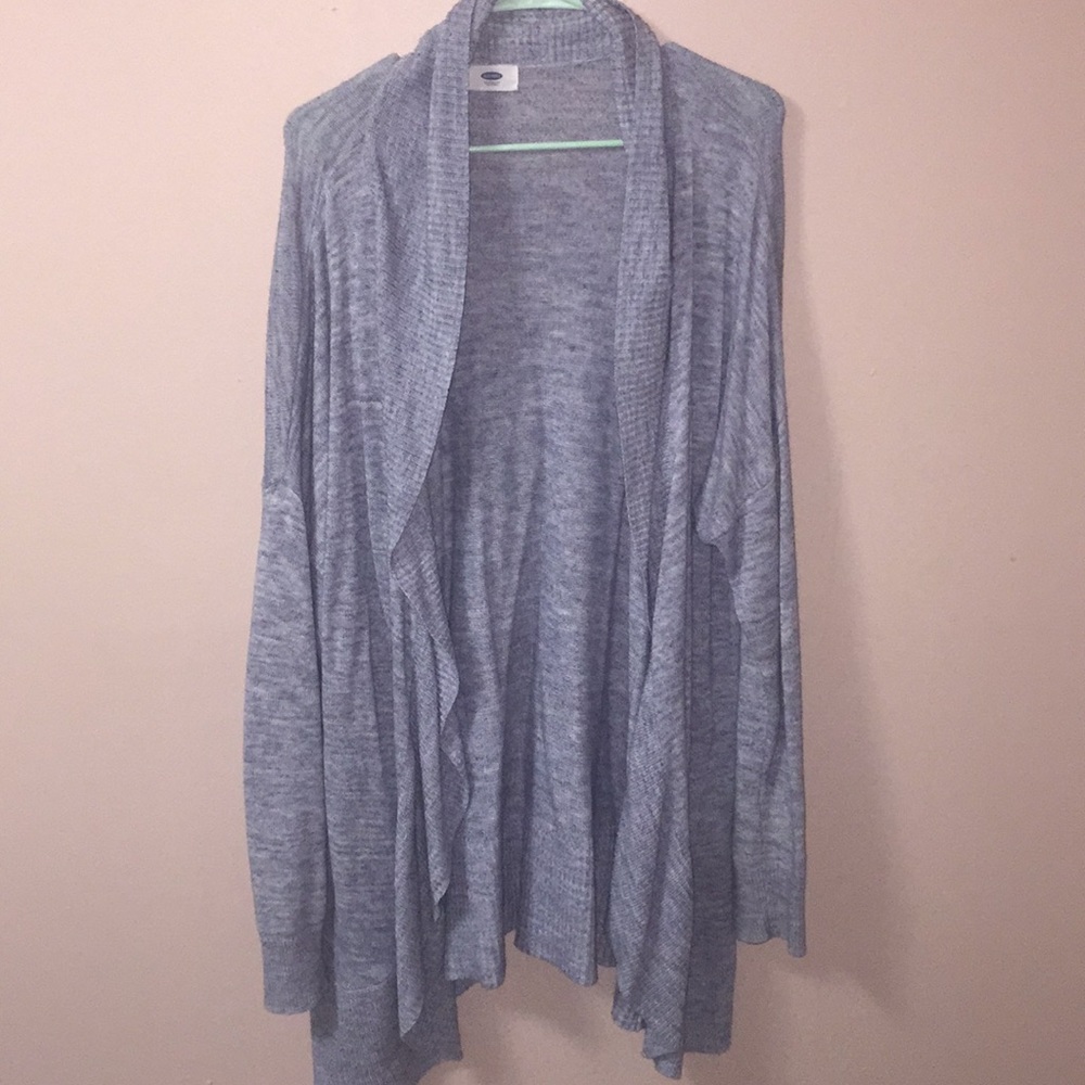 Long sleeved cardigan